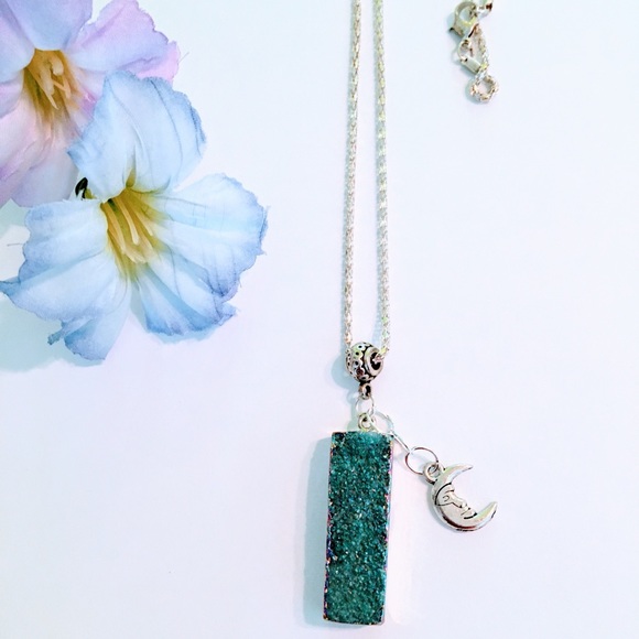 Aqua Druzy Quartz Pendant Necklace moon charm - Picture 2 of 4